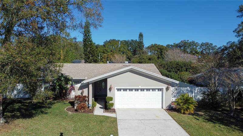214 Bay Hills Boulevard - Photo 1
