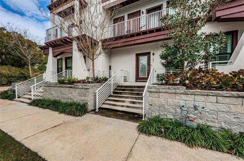 946 Highland Avenue - Photo 1