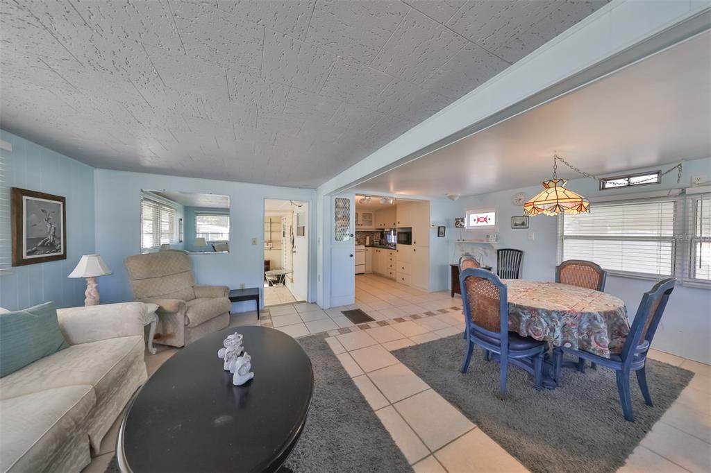 522 Skipper Drive - Photo 1