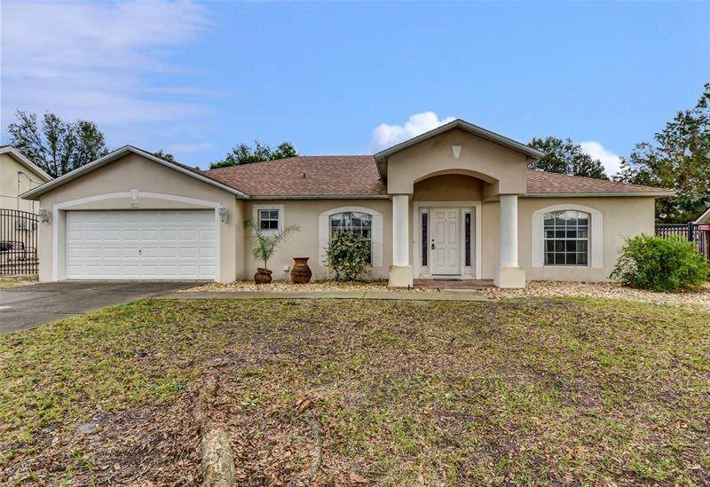 541 Alexander Avenue - Photo 1