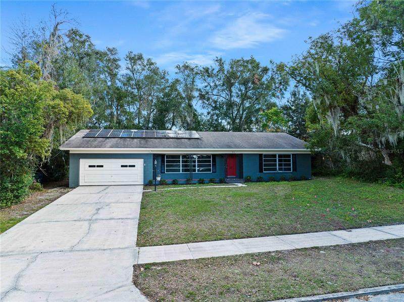 311 Orleans Avenue - Photo 1