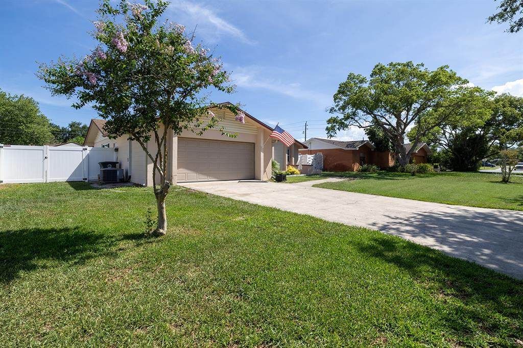 1373 Verona Street - Photo 1