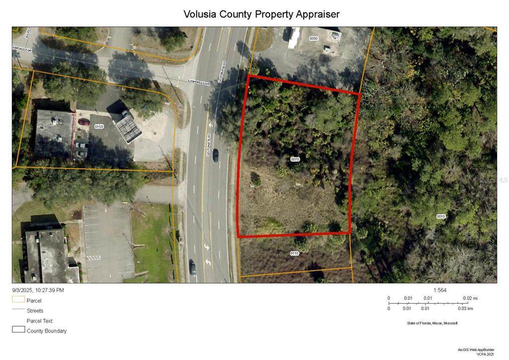 875 Deltona Boulevard - Photo 1