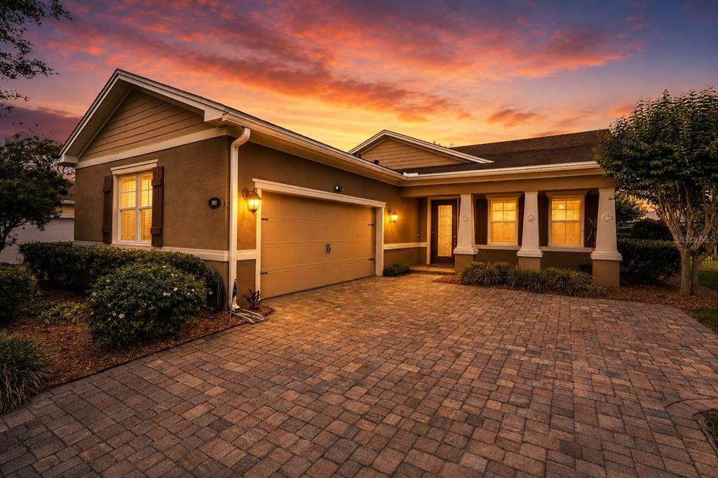 903 Victoria Hills Drive - Photo 1