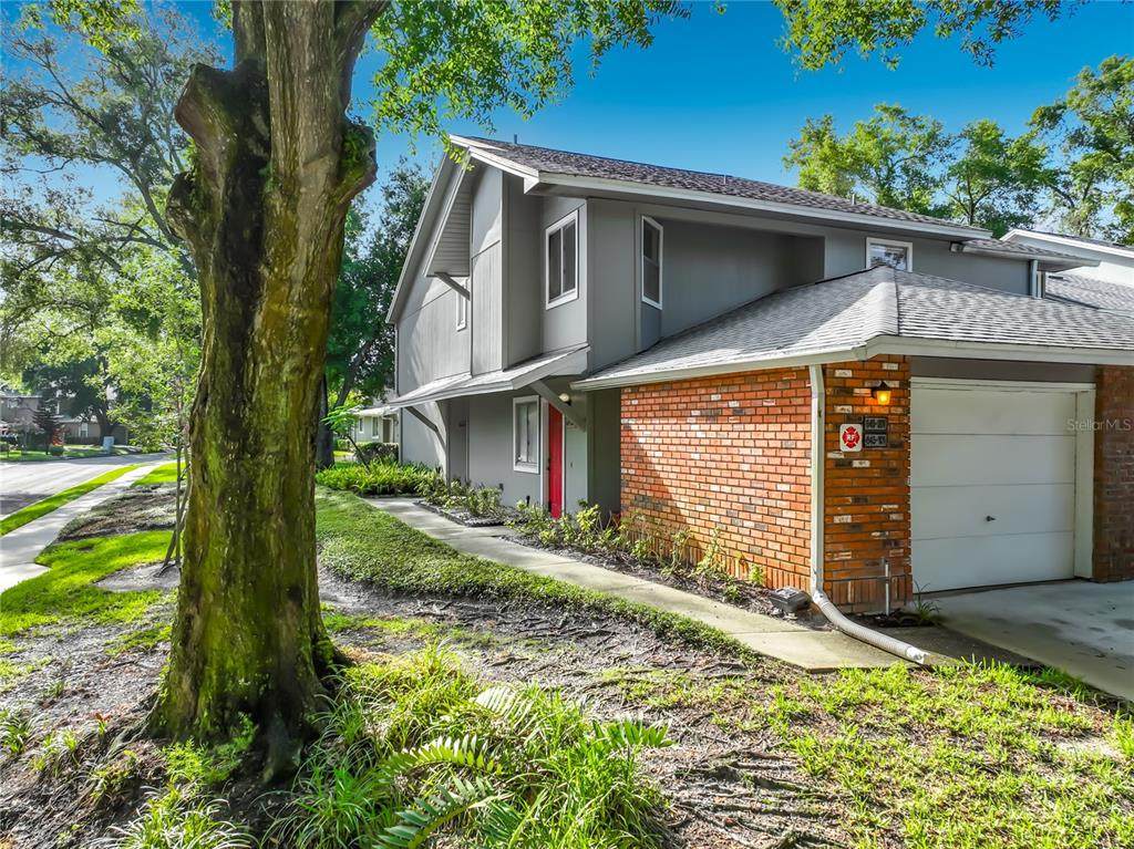 645 Laurel Oak Lane - Photo 1