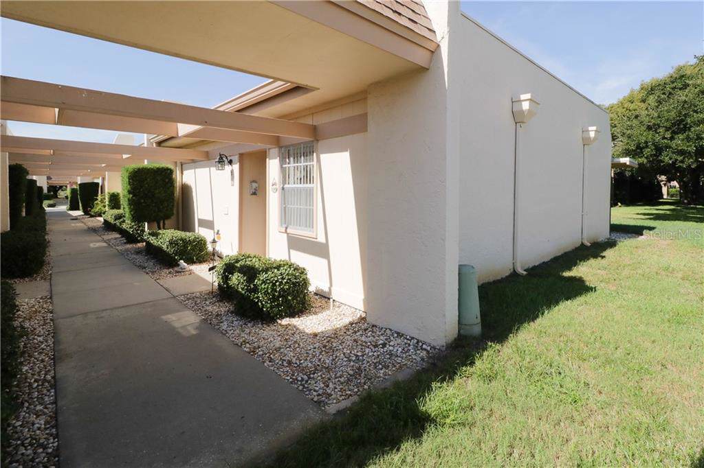 11132 Pembridge Court - Photo 1