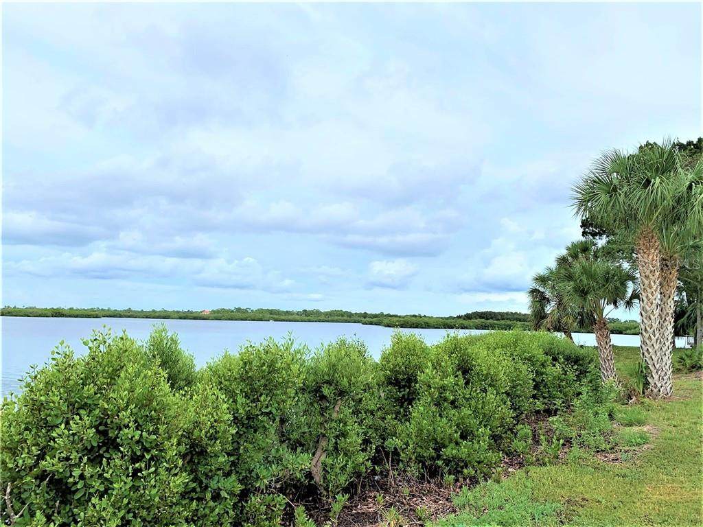45 Harborpointe Drive - Photo 1