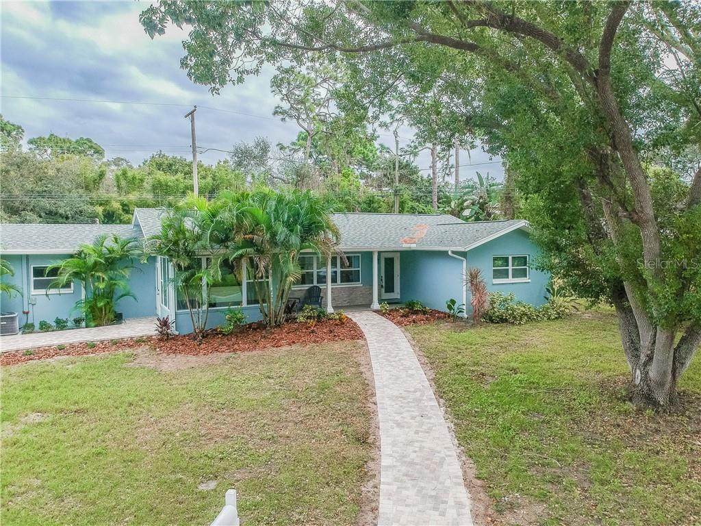 1235 Holiday Drive - Photo 1