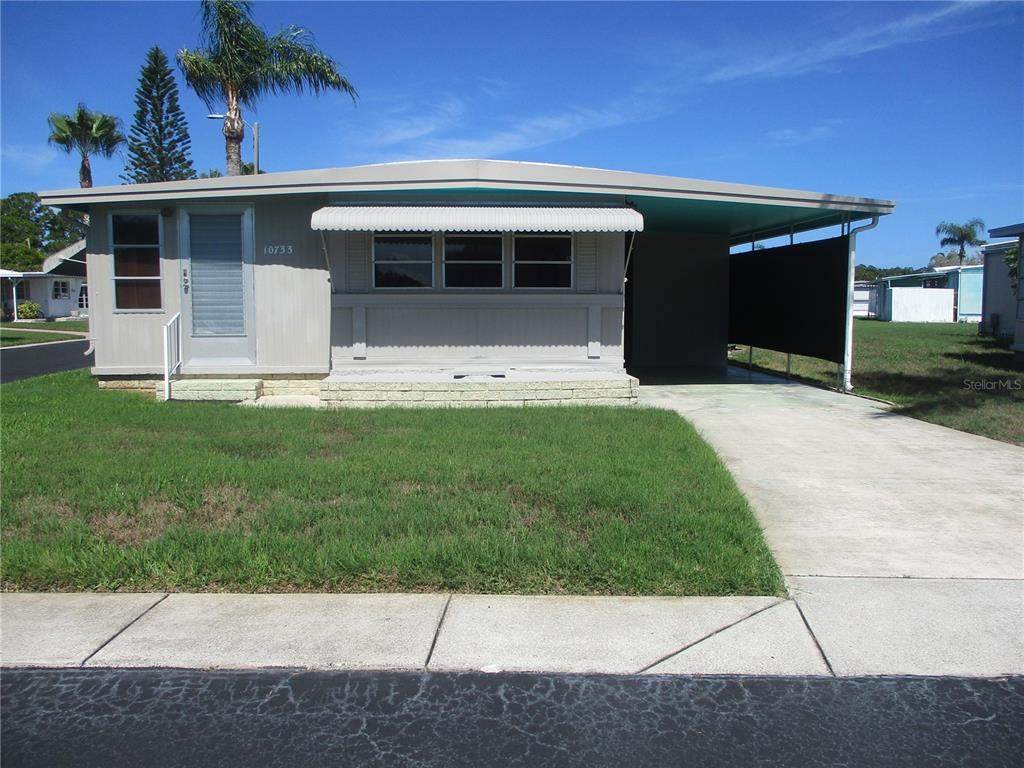 10733 London Drive - Photo 1