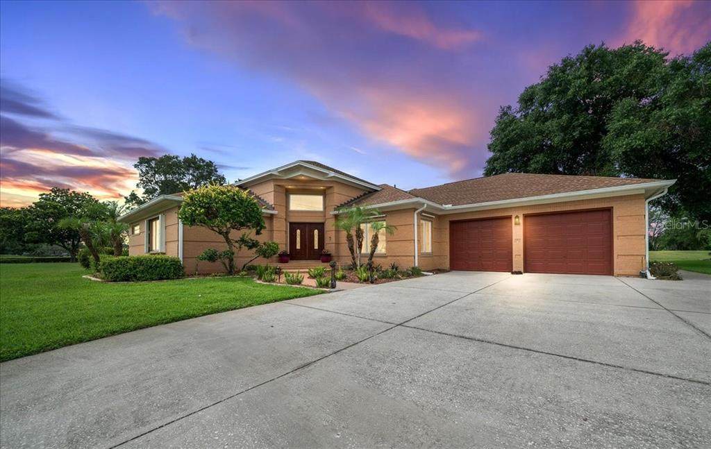 10044 Twelve Oaks Court - Photo 1