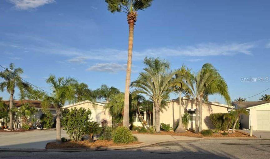 12612 4TH Isle - Photo 1