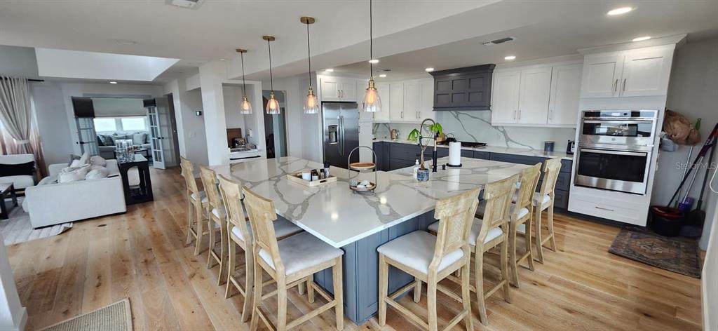 511 Porpoise Point Drive - Photo 1