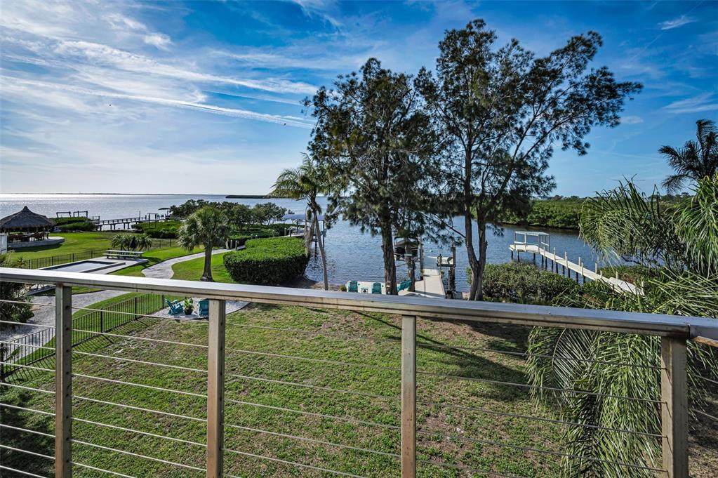 1626 Sea Breeze Drive - Photo 1