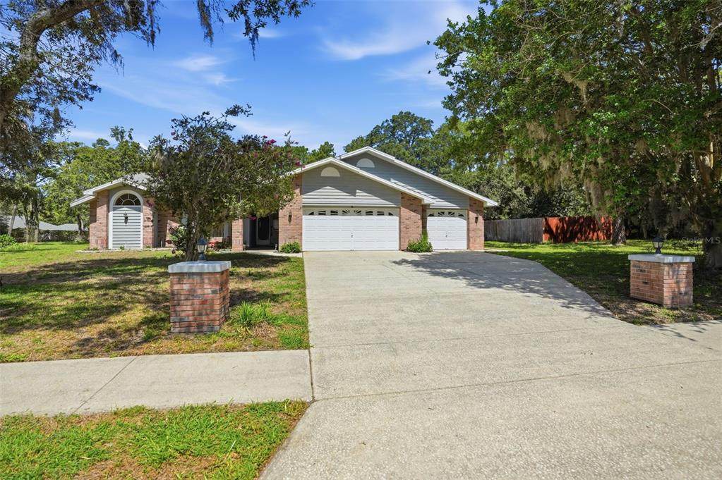 18451 Winding Oaks Boulevard - Photo 1