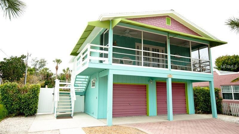 8806 Gulf Drive - Photo 1
