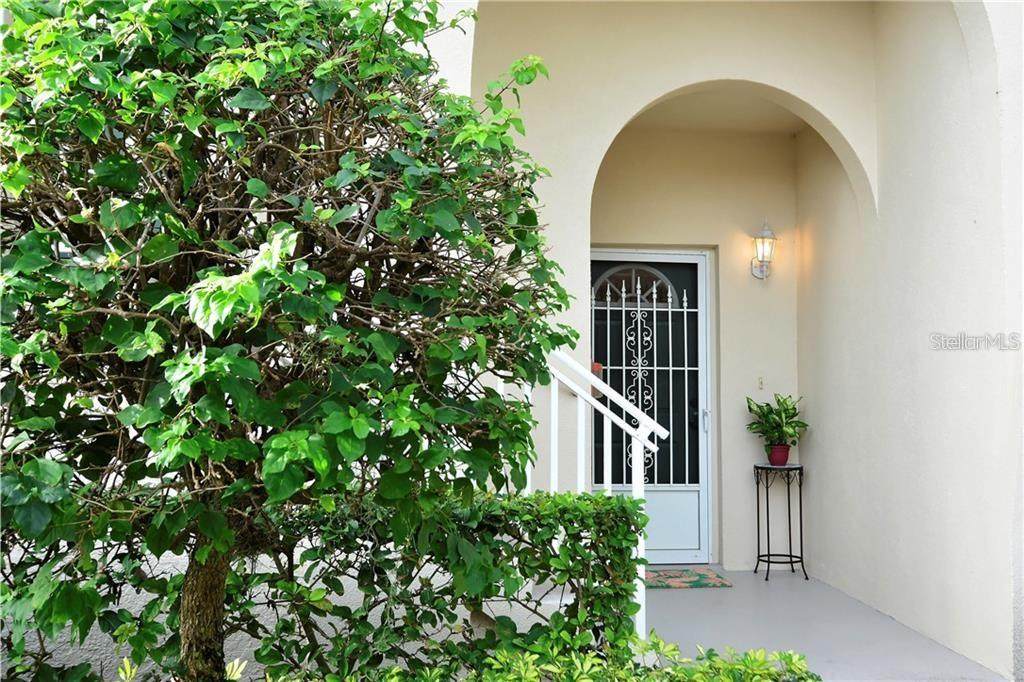 4270 Castlebridge Lane - Photo 1