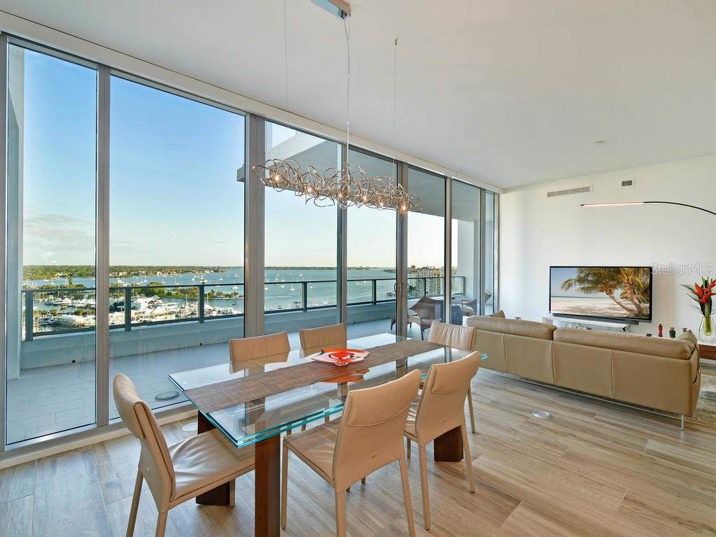 1155 Gulfstream Avenue - Photo 1