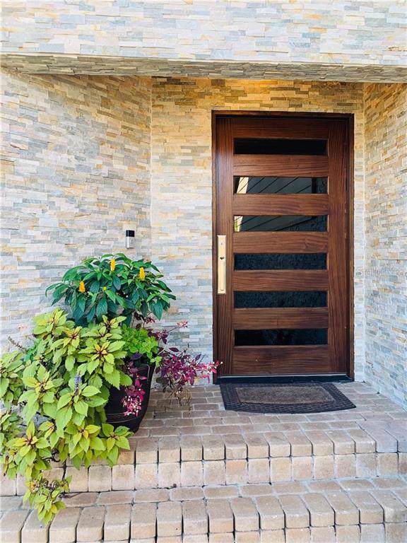5353 Siesta Court - Photo 1