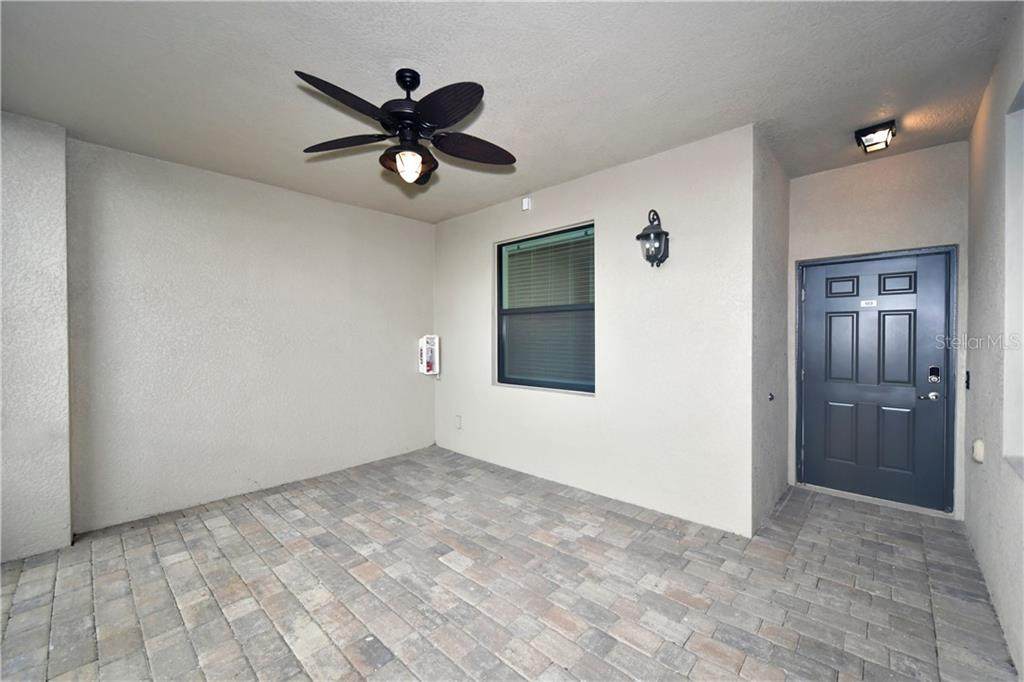 5548 Palmer Circle - Photo 1