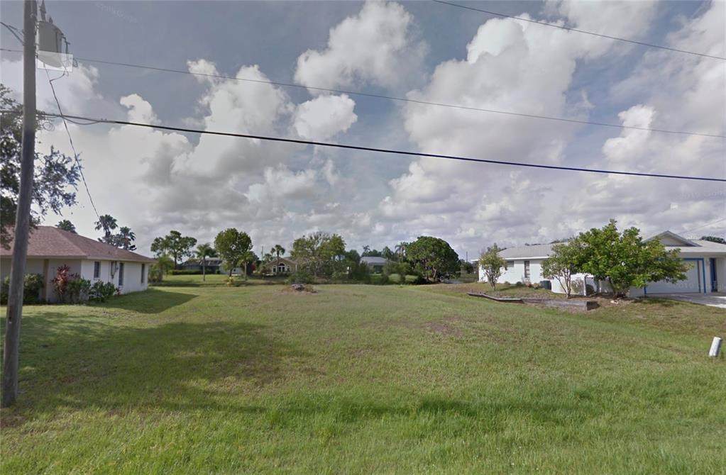 52 Mark Twain Lane - Photo 1