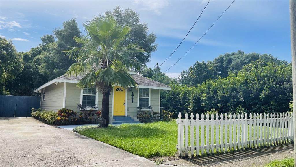 1160 Grandview Street - Photo 1