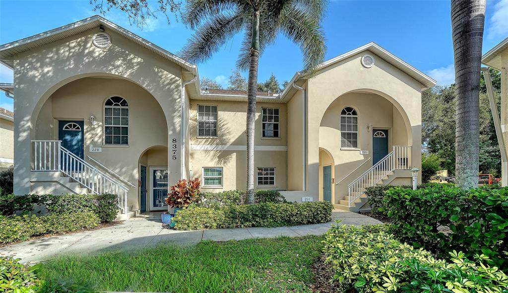 8375 Glenrose Way - Photo 1