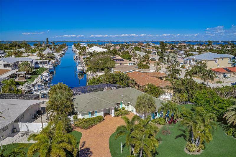 10008 Royal Palm Drive - Photo 1