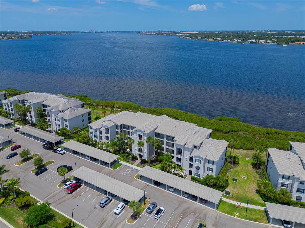 1020 Tidewater Shores Loop - Photo 1