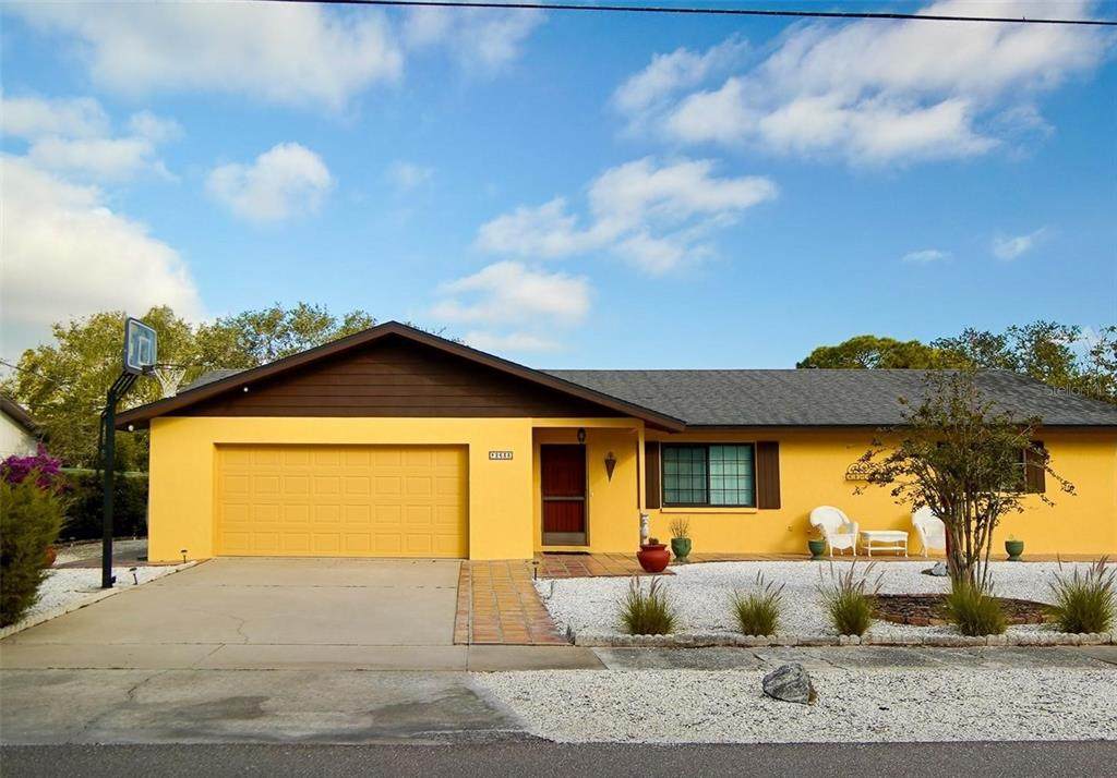 2633 Marlette Street - Photo 1