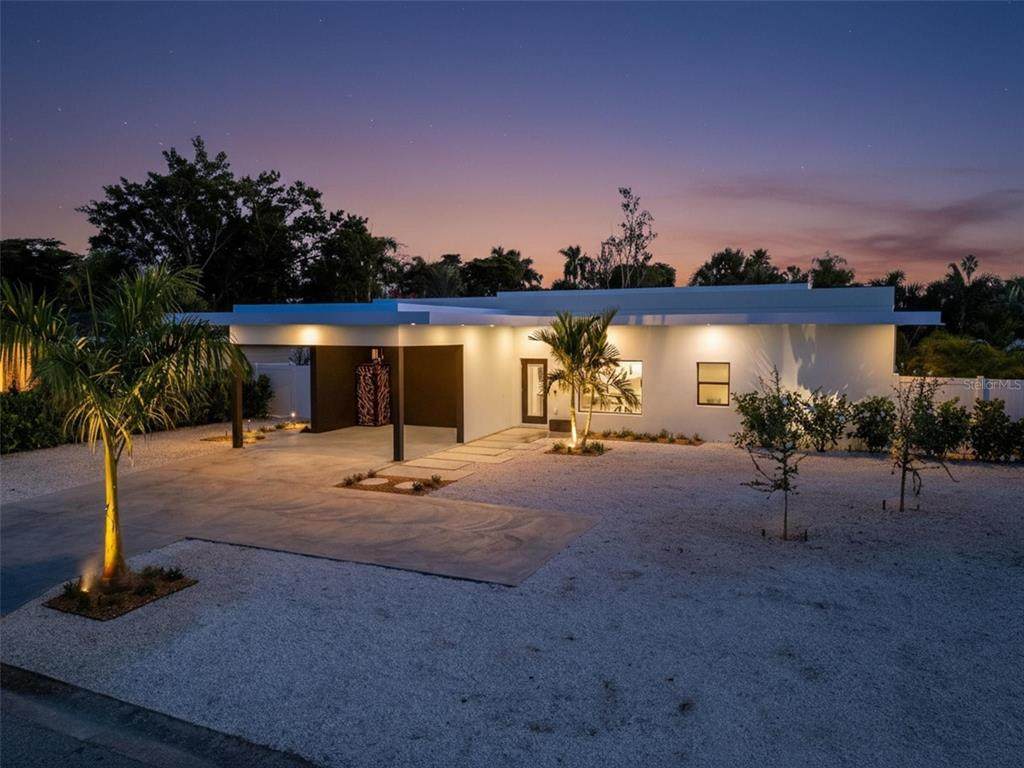 2306 Valencia Drive - Photo 1