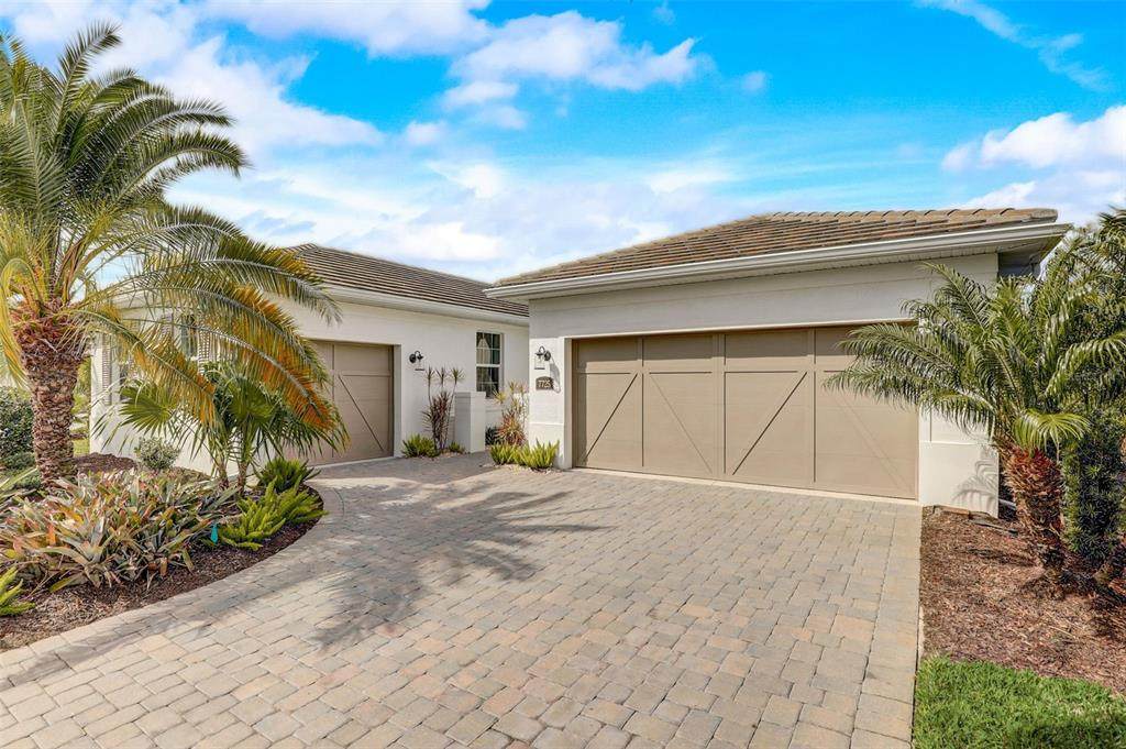 7725 Sandhill Lake Drive - Photo 1