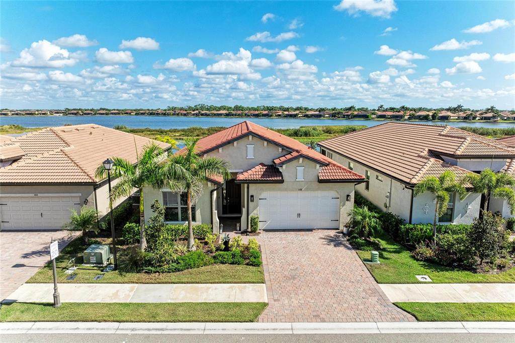 576 Ravello Boulevard - Photo 1
