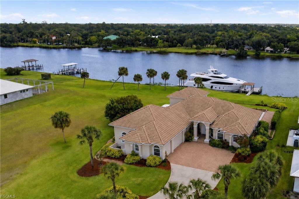2504 Caloosa Shores Drive - Photo 1