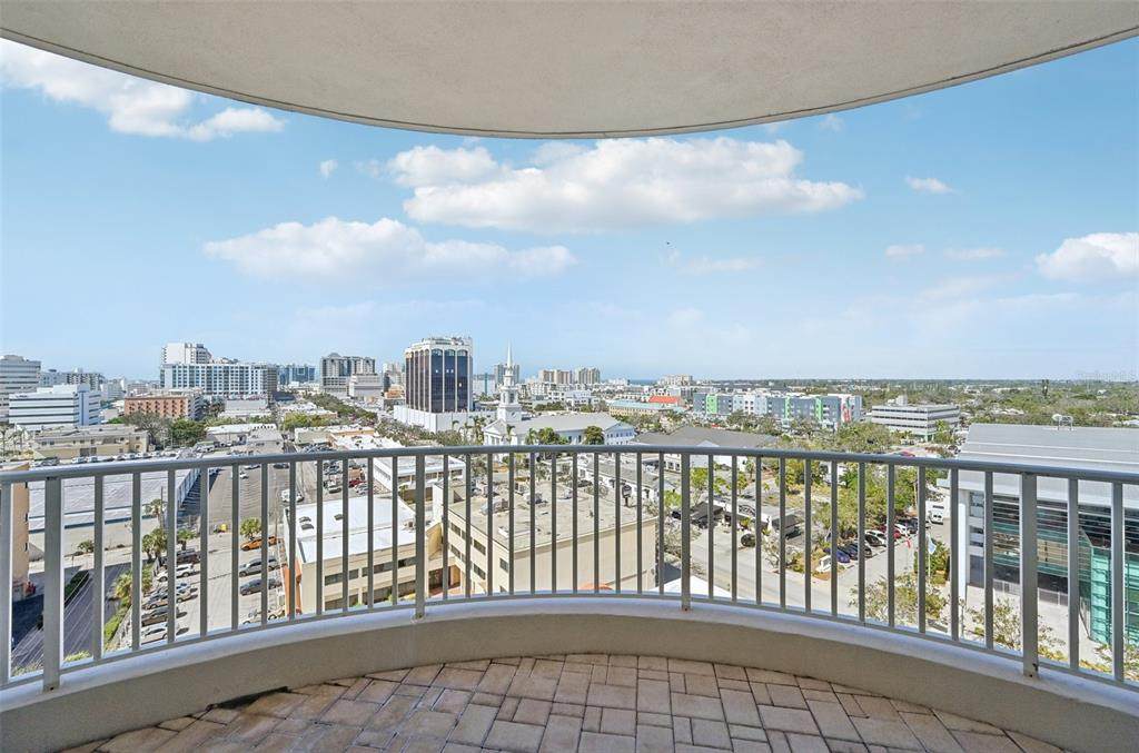 1771 Ringling Boulevard - Photo 1
