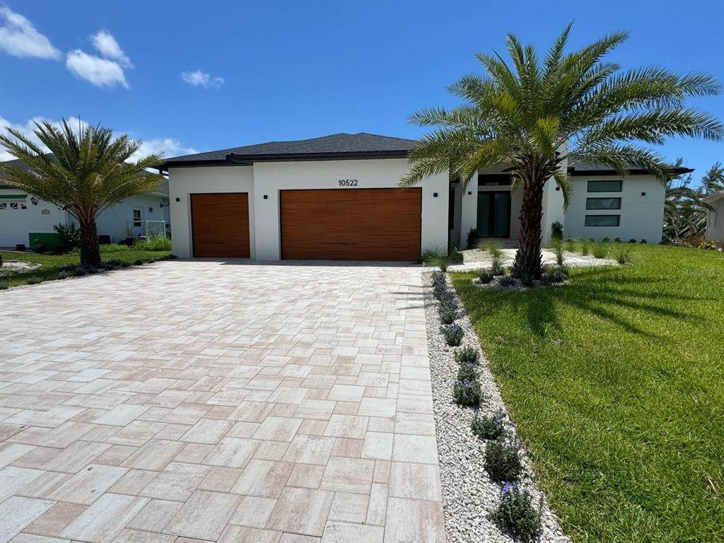 10522 Riverside Road - Photo 1