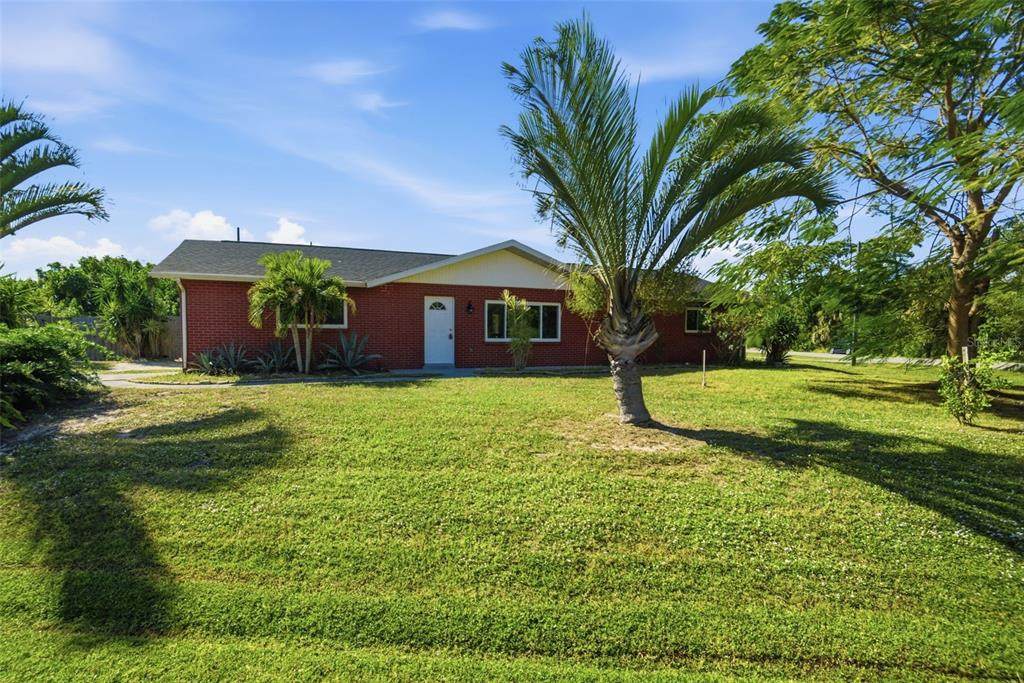 801 Mcmahon Avenue - Photo 1