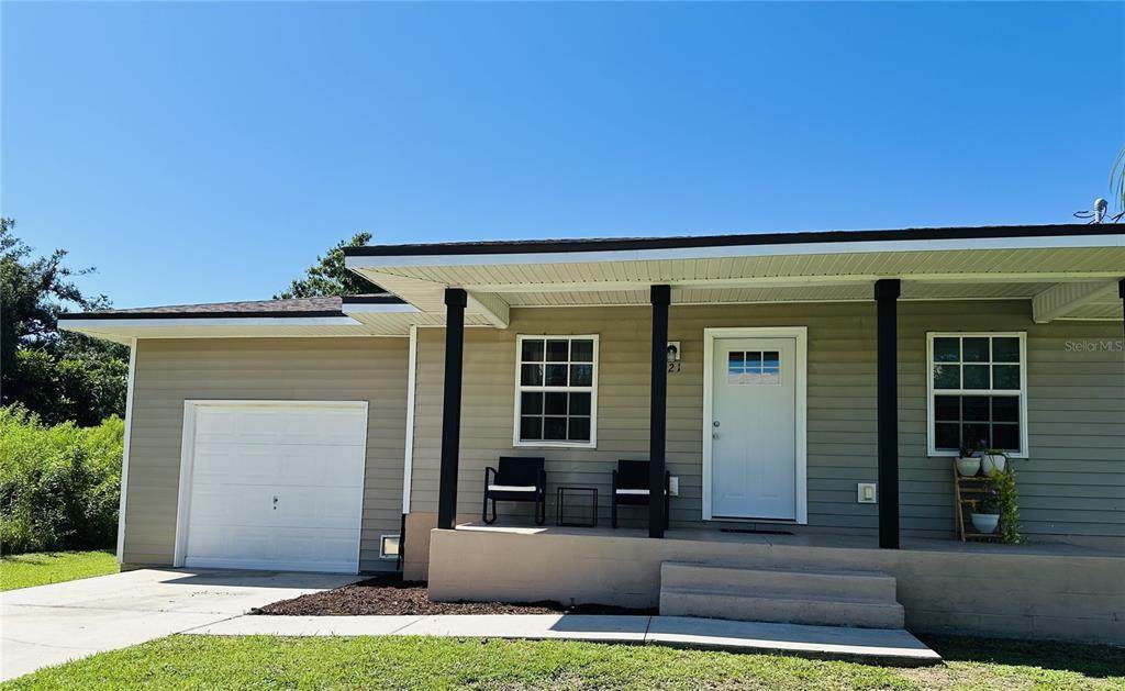 921 Henry Street - Photo 1