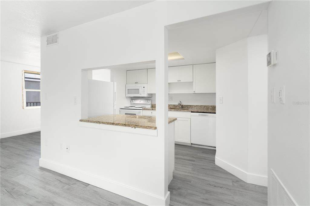 22291 Westchester Boulevard - Photo 1