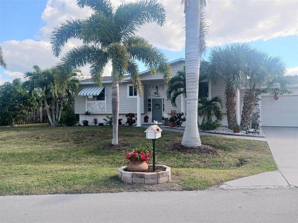 621 Sturgeon Place - Photo 1