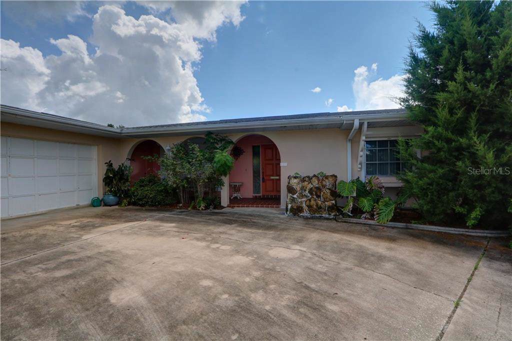 103 Dowling Avenue - Photo 1
