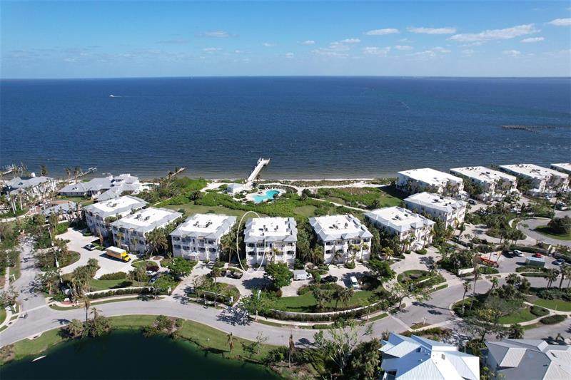 747 Harbor Drive - Photo 1