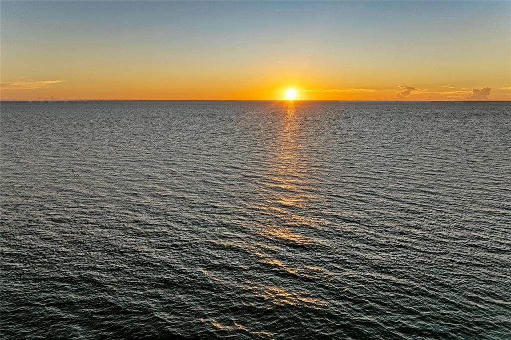 https://bt-photos.global.ssl.fastly.net/mfr/orig_boomver_3_D6144131-2.jpg