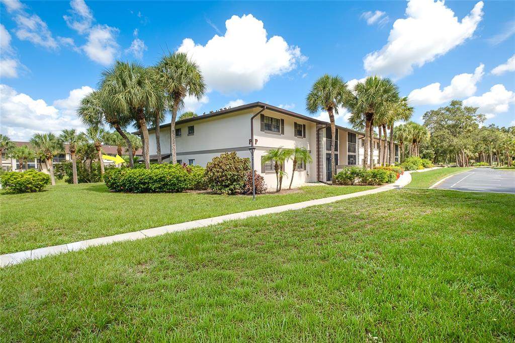 1515 Forrest Nelson Boulevard - Photo 1