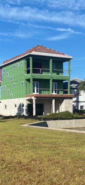 279 Yacht Harbor Drive - Photo 1