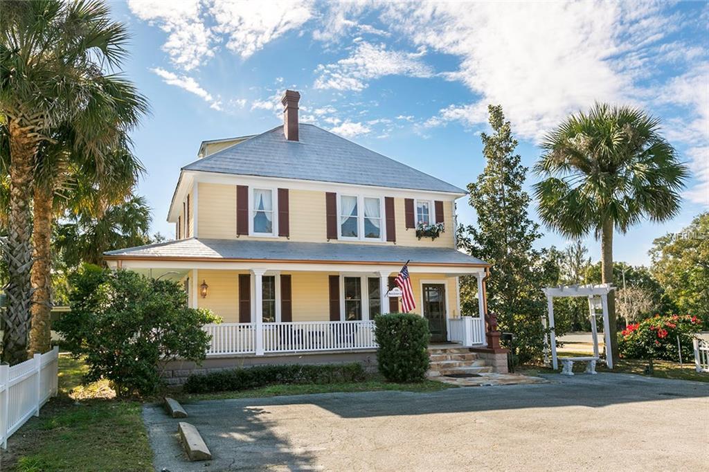 436 5TH Avenue - Photo 1