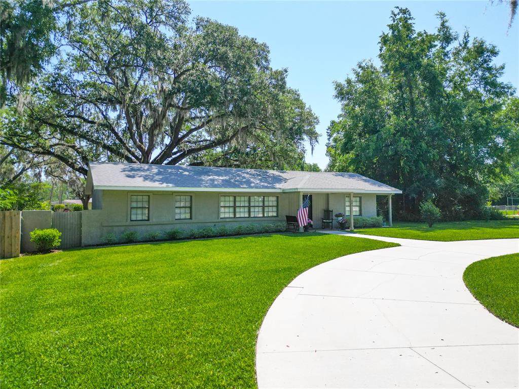 203 30TH Avenue - Photo 1