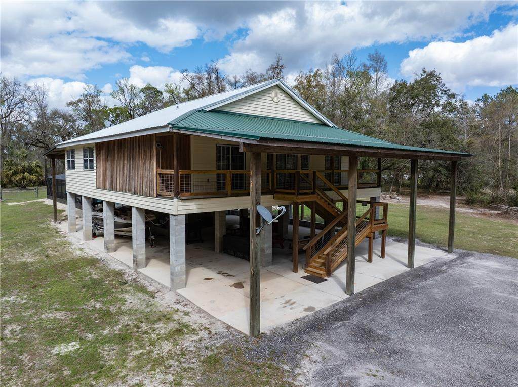 1137 Holly Road - Photo 1