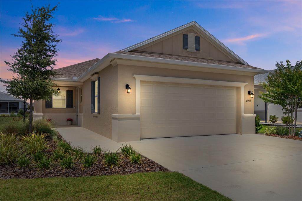 8925 76TH Street - Photo 1
