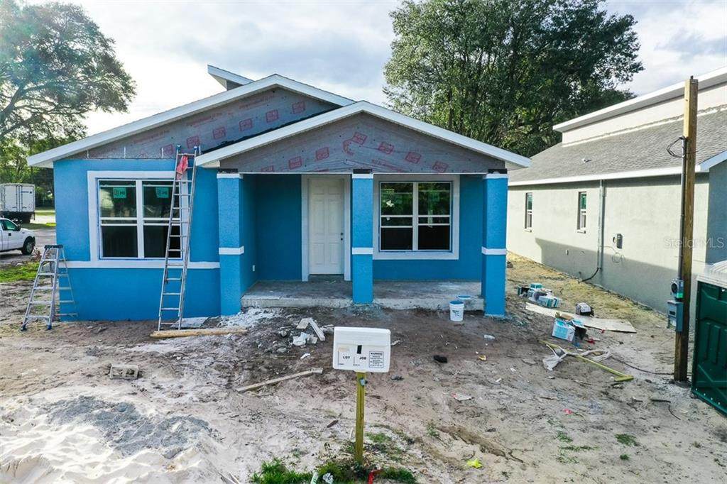 239 Burbank Avenue - Photo 1