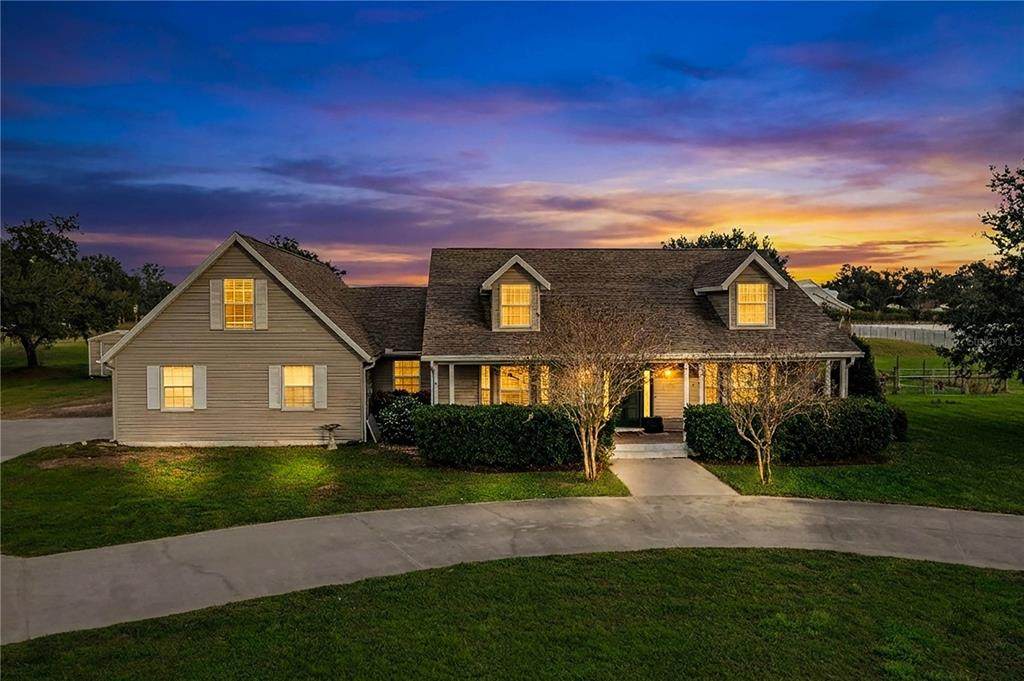 4510 Holloway Creek Drive - Photo 1